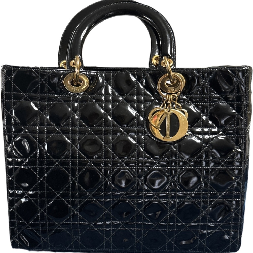 Lady Dior canage  patent leather gorgeous Handbag🔥